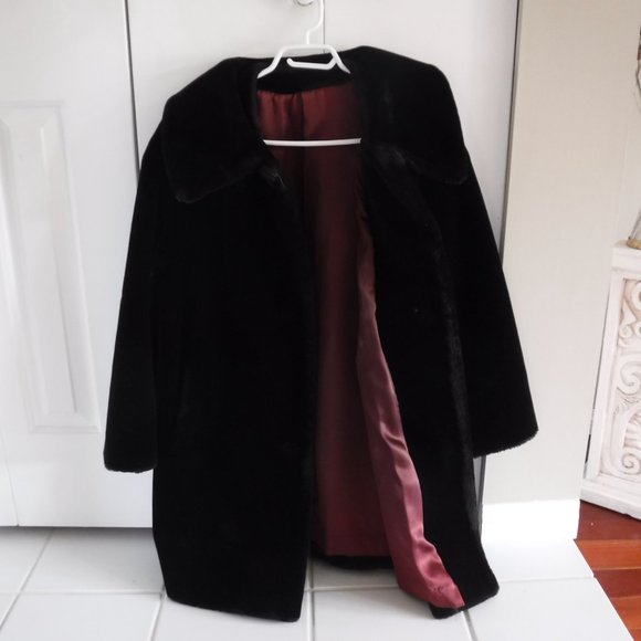 Vintage Faux Fur Black Swagger Coat 1967 - Picture 2 of 3